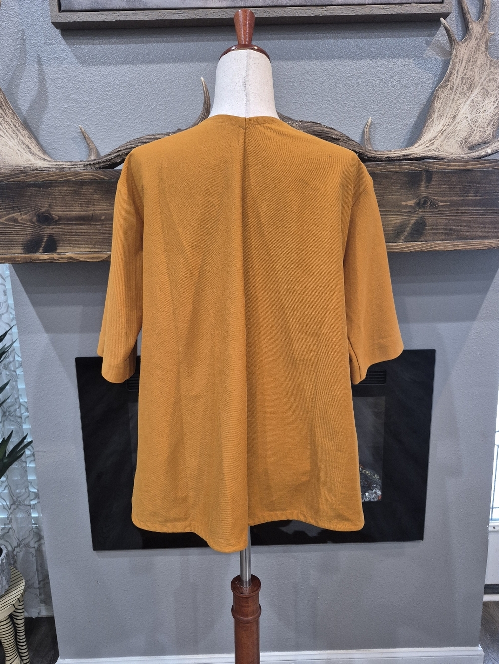 COS Wide V-Neck Tunic Top in Mustard Orange Size Small In Prestige Condition - Picture 3 of 7